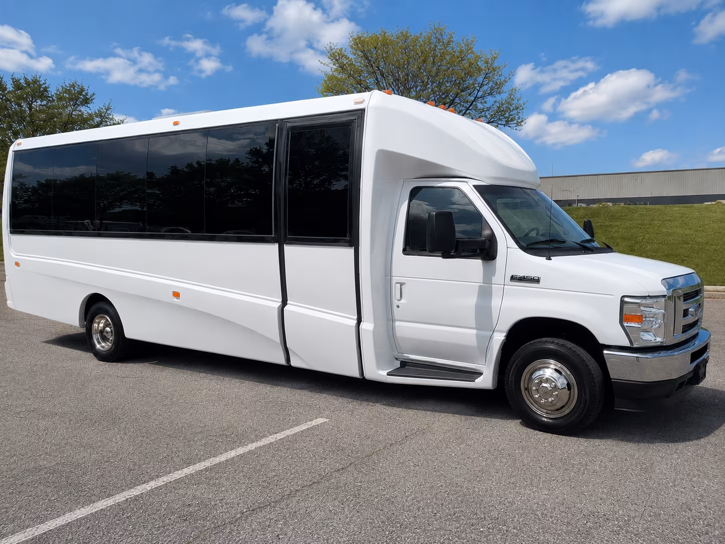 apple valley team and fan group charter bus rentals in apple valley