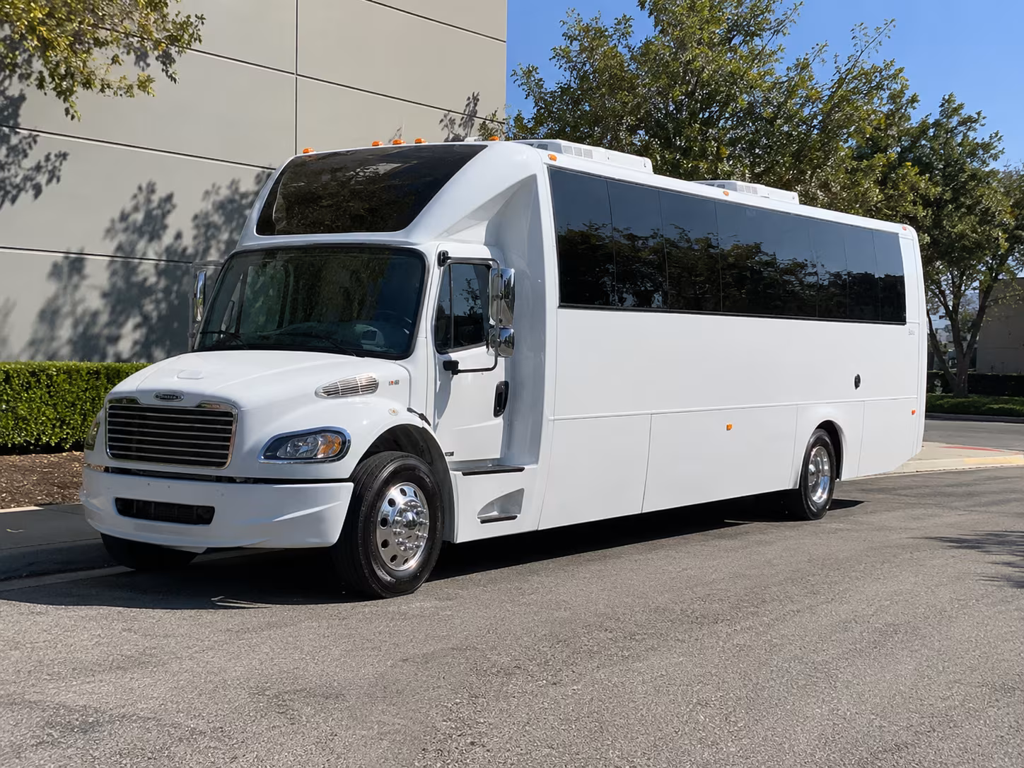 hesperia prom party bus rental