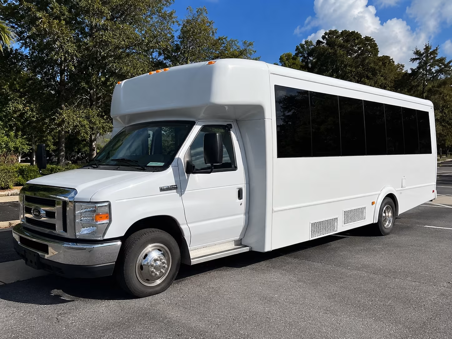 ontario bus rentals