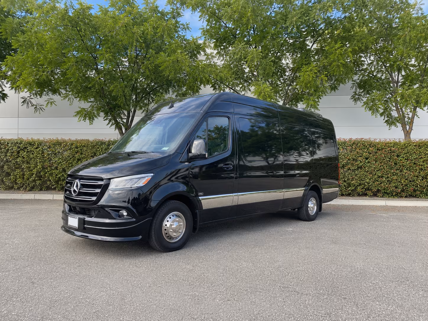 ontario group airport transfers made simple