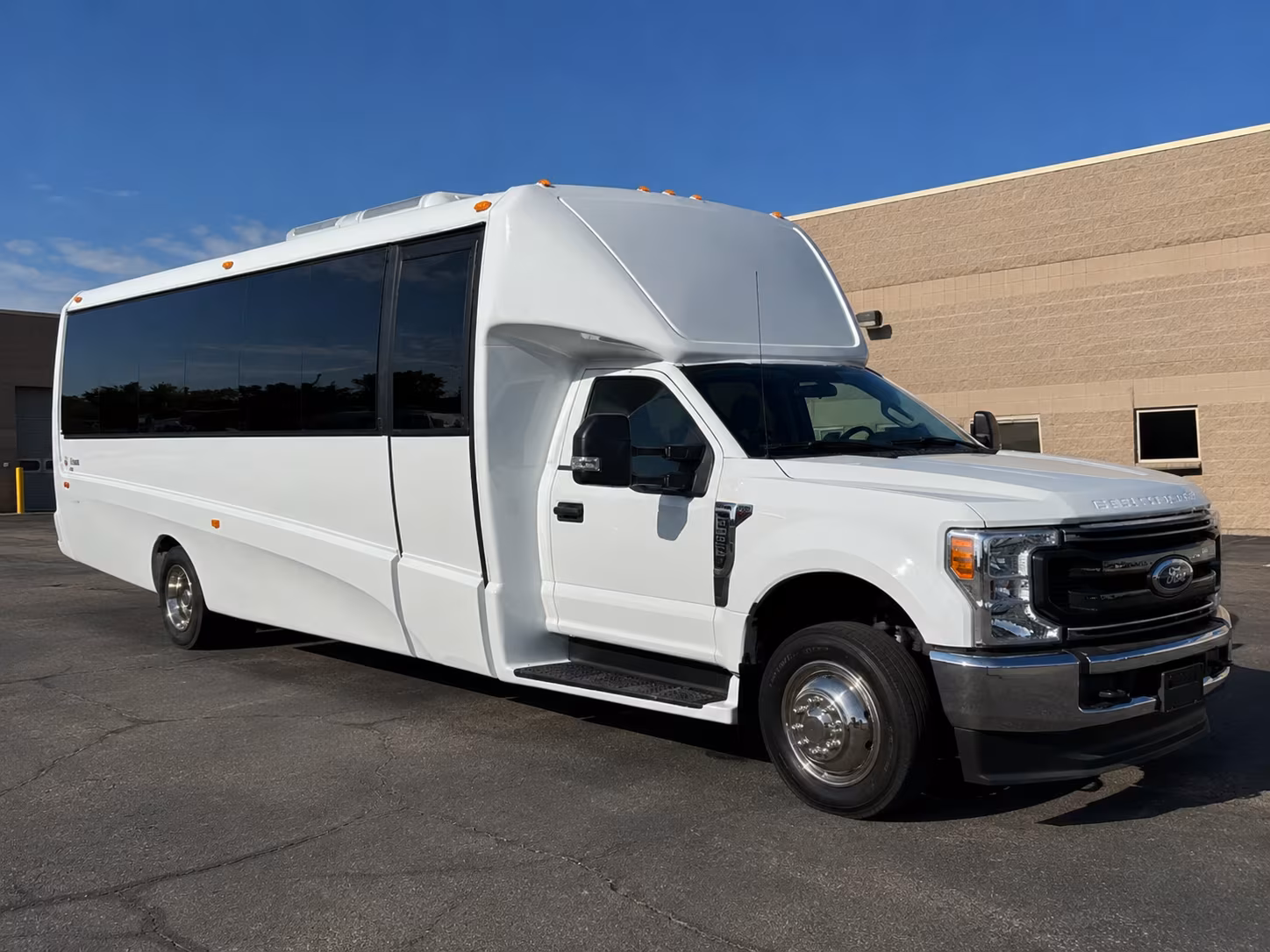 san bernardino private employee transportation in san bernardino